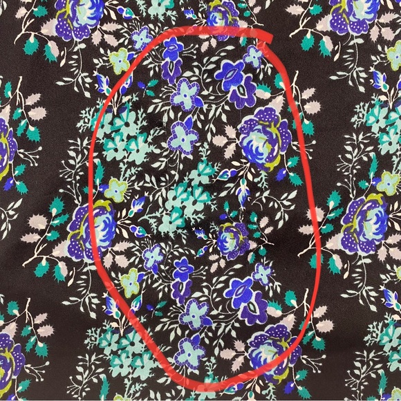 Charlotte Russe Floral V Neck Dress Lace Detail Size Small - Picture 16 of 16